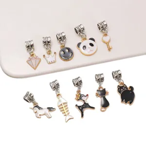 DIY set ciondoli in lega nero bianco unicorno gatto smalto per creazione gioielli