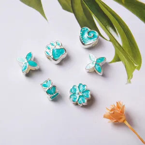 Emaille große Loch Charms Perlen Set mit Herz und Schmetterling Design für DIY Schmuck basteln.