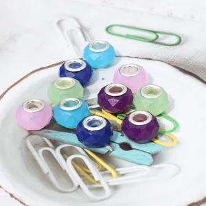 Bunte acryl facettierte Groeslochperlen fuer DIY Schmuckherstellung und Zubehoer Basteln