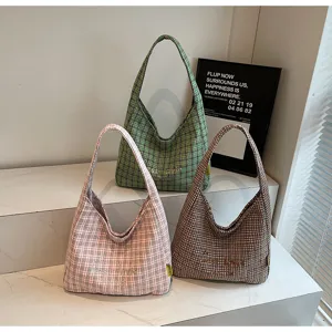 Autumn winter plaid large capacity hobo shoulder bag retro casual woolen commuter bag for women