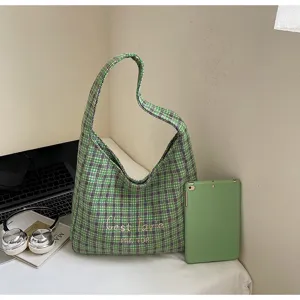 Green plaid tweed hobo bag for women, large capacity retro casual shoulder bag, stylish tote.