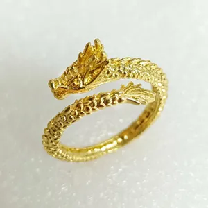 Exquisiter vergoldeter Drachen Offener Ring für Damen und Herren, stilvoller Fingerschmuck.