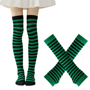 Medias altas de rayas verdes y negras, ideales para fiestas de disfraces y uso diario.