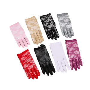 Gants de en dentelle courte pour fete mariage bal de fin d'annee spectacle de scene