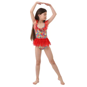 Hermoso traje de baño de sirena colorido para niños vestido de baile con volantes rojos.