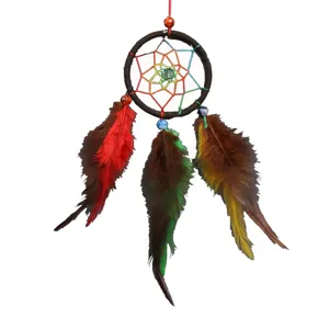 Mini Traumfänger Wandbehang mit bunten Federn, BOHO Vintage Stil Windspiel für Zimmerdeko.