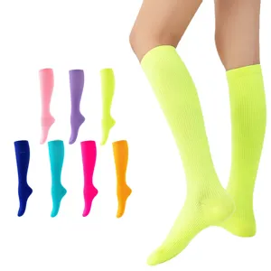 Calcetines Largos de Deportes de Compresión con Rayas Verticales Unisex Medias Atléticas