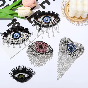 Boze oog kralen patch strass geborduurd DIY kleding accessoires badge detailopname