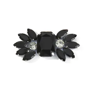 Black crystal rhinestone buckle DIY clothing accessory shoe clip decorative patch detail shot