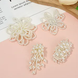 Handmade Pearl Camellia Patches Beaded Applique DIY Garment Clothing Shoes Hat Bag Decorative Accessories Sewing