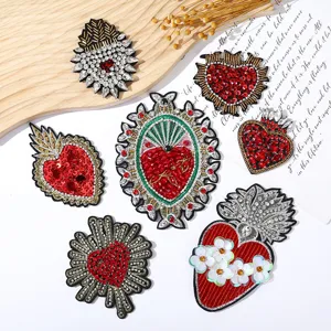 Rhinestone Beaded Heart Embroidered Patch Glass Bead DIY Applique For Clothing Garment Hat Shoes Repair Decorative Badge