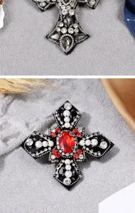 Handgemachte Strass Kreuz Aufnäher Kristall Perlen DIY Kleidung dekorative Applikation Patch.