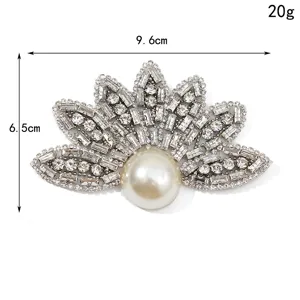 Parche decorativo perla pedrería plateada brillante accesorios ropa DIY 9,6x6,5cm 20g