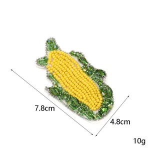 3D Perlen Mais Aufnäher, farbiger handgemachter Strass Anhänger für Taschen und Schlüsselringe.