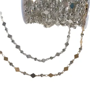 Catena di strass fai da te con rombi in metallo per gioielli fatti a mano, bracciali e forcine.