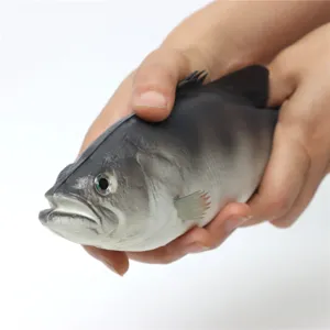 Modello di pesce persico in simulazione PU giocattolo animale marino realistico bello