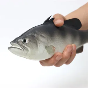 Realistic fake fish simulation marine animal model for aquarium fish tank decoration display.