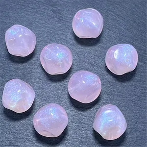 Cuentas de higo brillante acrílico detalle, perfecto para accesorios de joyería DIY y cadenas de teléfonos.