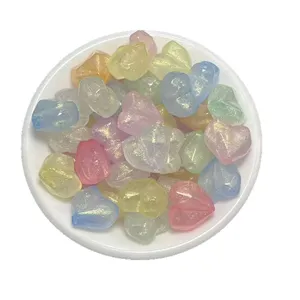Acrylic faceted luminous heart beads for DIY jewelry making, phone chains, and keychains.