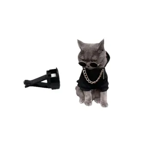 Cute cool cat car air vent aroma clip, acrylic flat design, stylish auto decoration accessory.