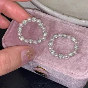 Korean Style Elastic Pearl Rhinestone Beaded Ring Fashion Light Luxury Zircon Ball Finger Ring Jewelry Gift