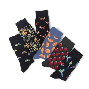 Herren bunte gemusterte Socken Set, lustige Baumwollsocken mit Tier und Frucht Mustern.