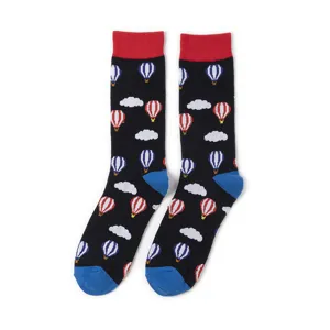 Herren Heissluftballon Muster Socken mit roten Buendchen und blauen Fersen, taeglich tragen.