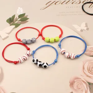 Set di bracciali intrecciati sportivi con ciondoli da calcio tennis baseball e volley.