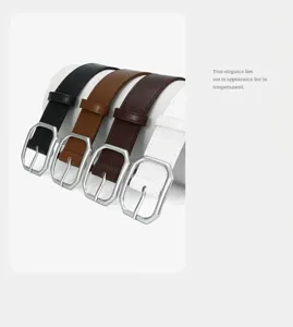 Vue détaillée de ceinture en cuir PU pour femme avec boucle carrée unique pour le style.