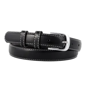 Klassieke zwarte lederen riem voor dames met witte stiksels en zilveren doorngesp.