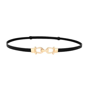 Smalle lederen damesriem met gouden gesp elegante mode accessoires voor dames