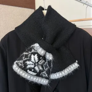 Koreanischer Winter Fair Isle Schneeflocken Strickschal, schwarz-weißer Kaschmir-Mix.