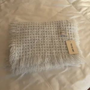 Korean style winter warm knitted fringed solid color scarf cozy fashion cozy accessory for women