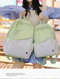Zaino casual in tela per donne e studenti, zainetto da viaggio leggero di grande capacità.