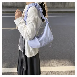 Casual nylon shoulder bag with stylish gathered pleats, large capacity hobo dumpling design.