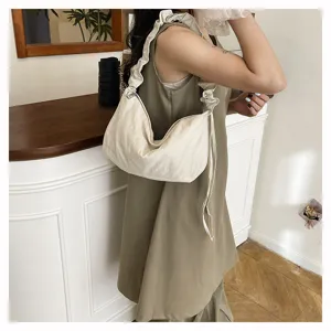 Casual nylon pleated shoulder bag for women, large capacity dumpling crossbody tote bag.