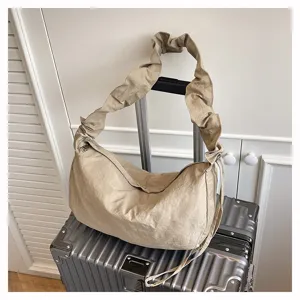Casual pleated nylon shoulder bag, large capacity hobo tote bag for daily commute and travel.