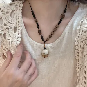 Collana di perle di legno stile Zen cinese vintage etnica catena di clavicola gioielli dettaglio