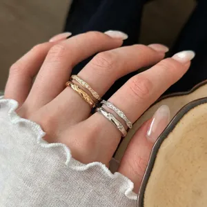 Bague Ouverte à Double Couche de Strass Style Coréen Minimaliste Femme Élégante Bague en Cuivre Réglable Bijoux Cadeau
