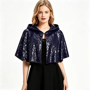Vue de détail de la cape à capuche à paillettes bleu marine, design court double couche, accessoire.