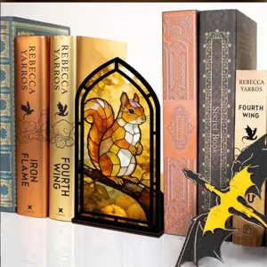 Fermalibri in legno con scoiattolo in vetrata luce notturna decorativa creativa mensola da scrivania