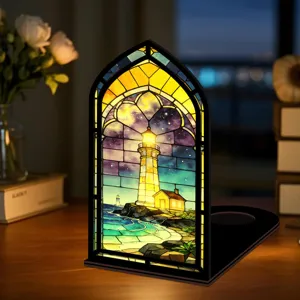 Fermalibri luce notturna faro in vetrata, decorazione per scaffali in legno.
