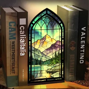 Inserto per libreria book nook in vetro colorato con montagna e lampada LED aurora.