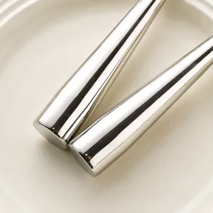 Standable 304 stainless steel ice cream spoon handle, polished metal kitchen tool main view.