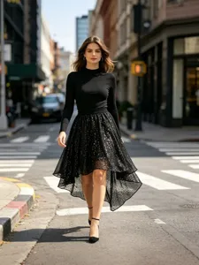 Ensemble haut manches longues noir et jupe tutu asymétrique sequins scintillants mode