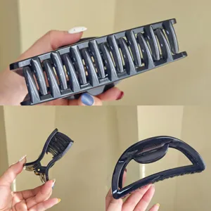 Extra-large half-circle hair claw clip for women, thick spring shark clip for hair styling.