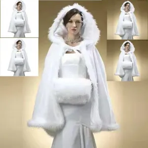 Détail de cape de mariée en fausse fourrure blanche, manteau à capuche chaud avec manchon