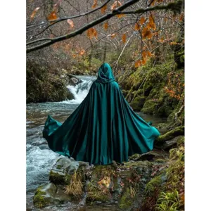 Emerald green hooded long cloak cape for winter stage performance cosplay and festive events