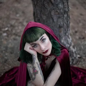 Red velvet hooded cape for women winter holiday party cosplay costume photography detail view