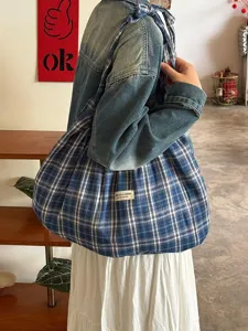Korean lazy retro plaid tote bag large capacity pleated canvas shoulder bag women daily
